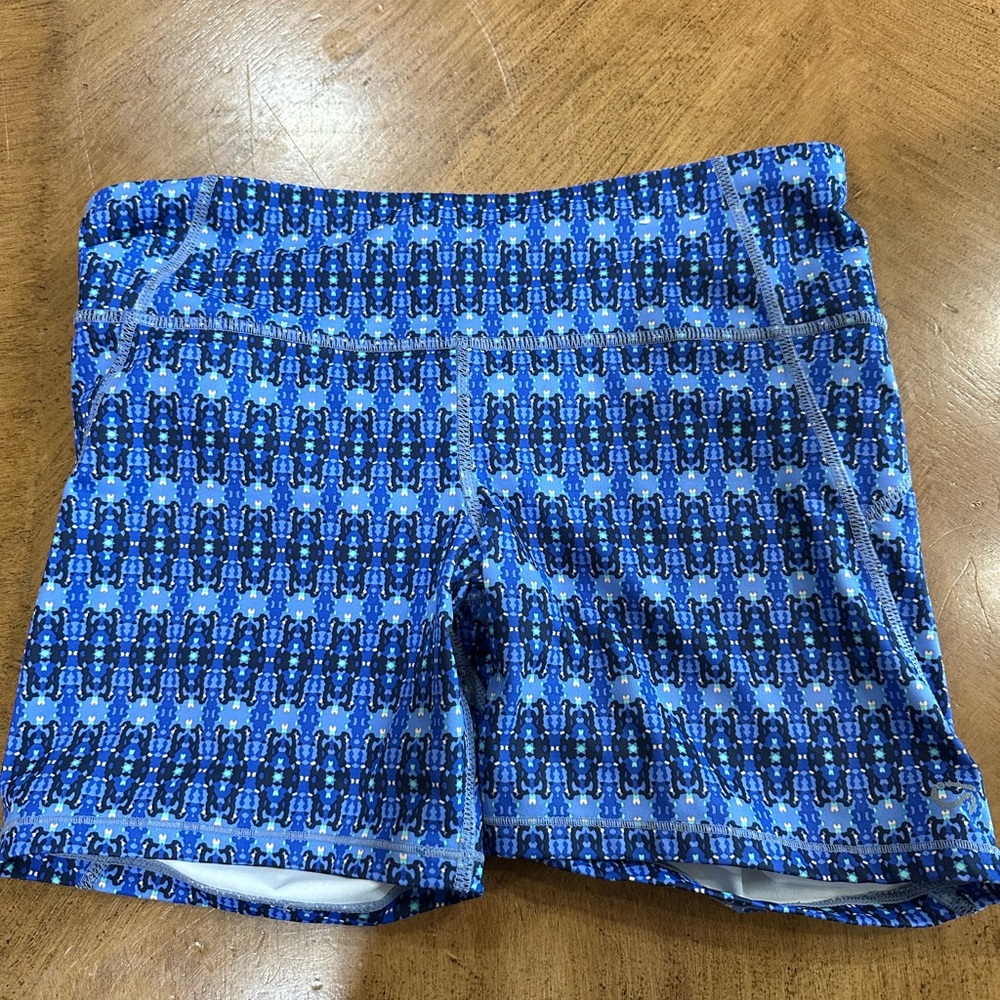 Gap workout shorts